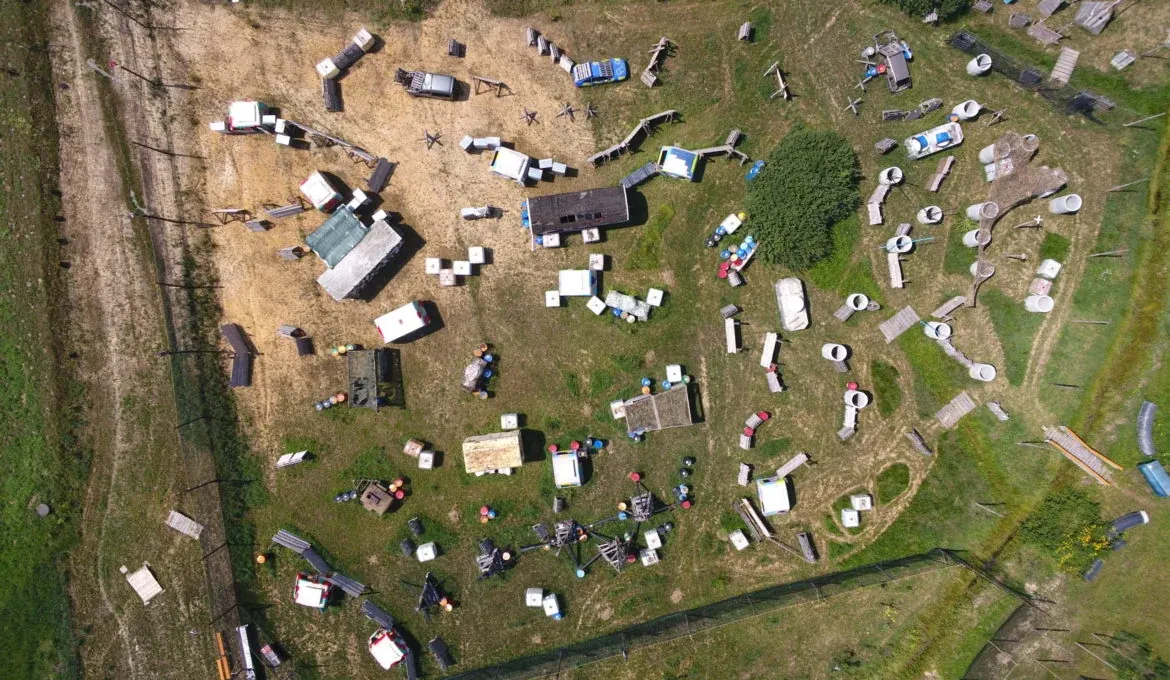 Pole paintballowe Arena Mocy z lotu ptaka