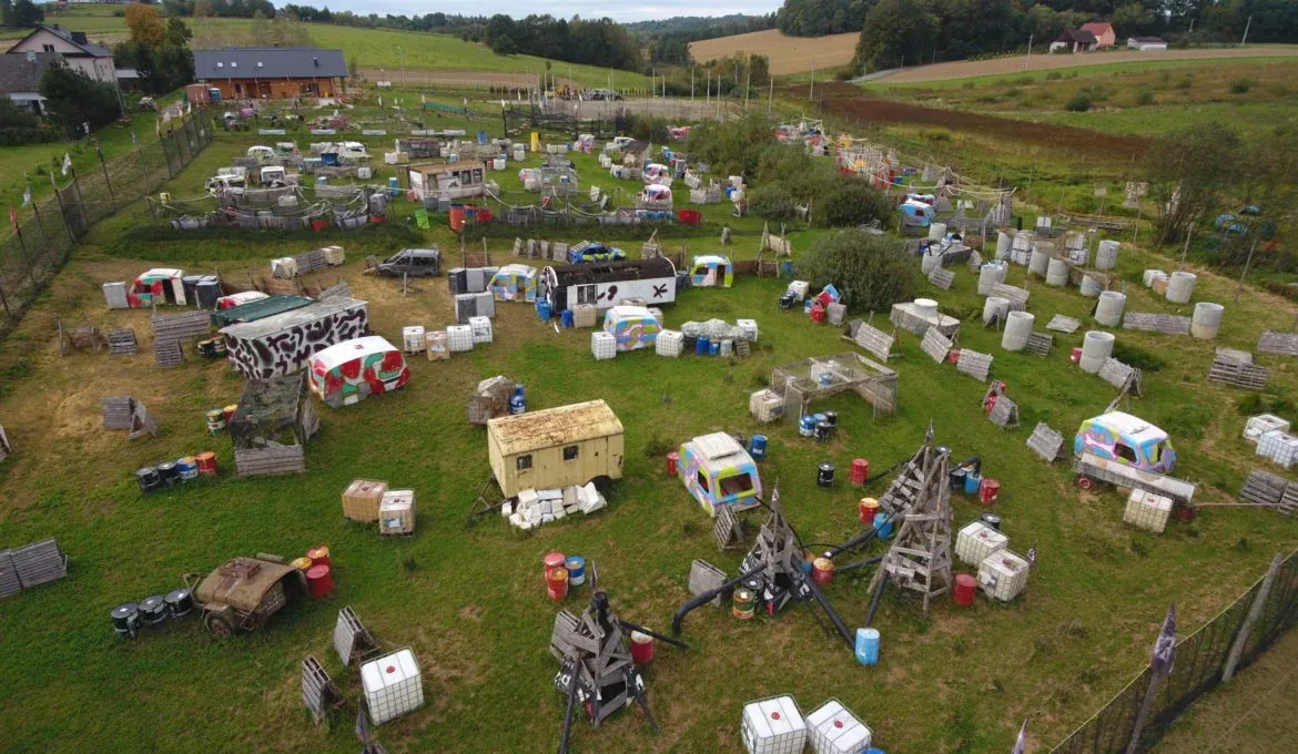 Oferta w Arenie Mocy - Profesjonalne Pakiety Paintballowe